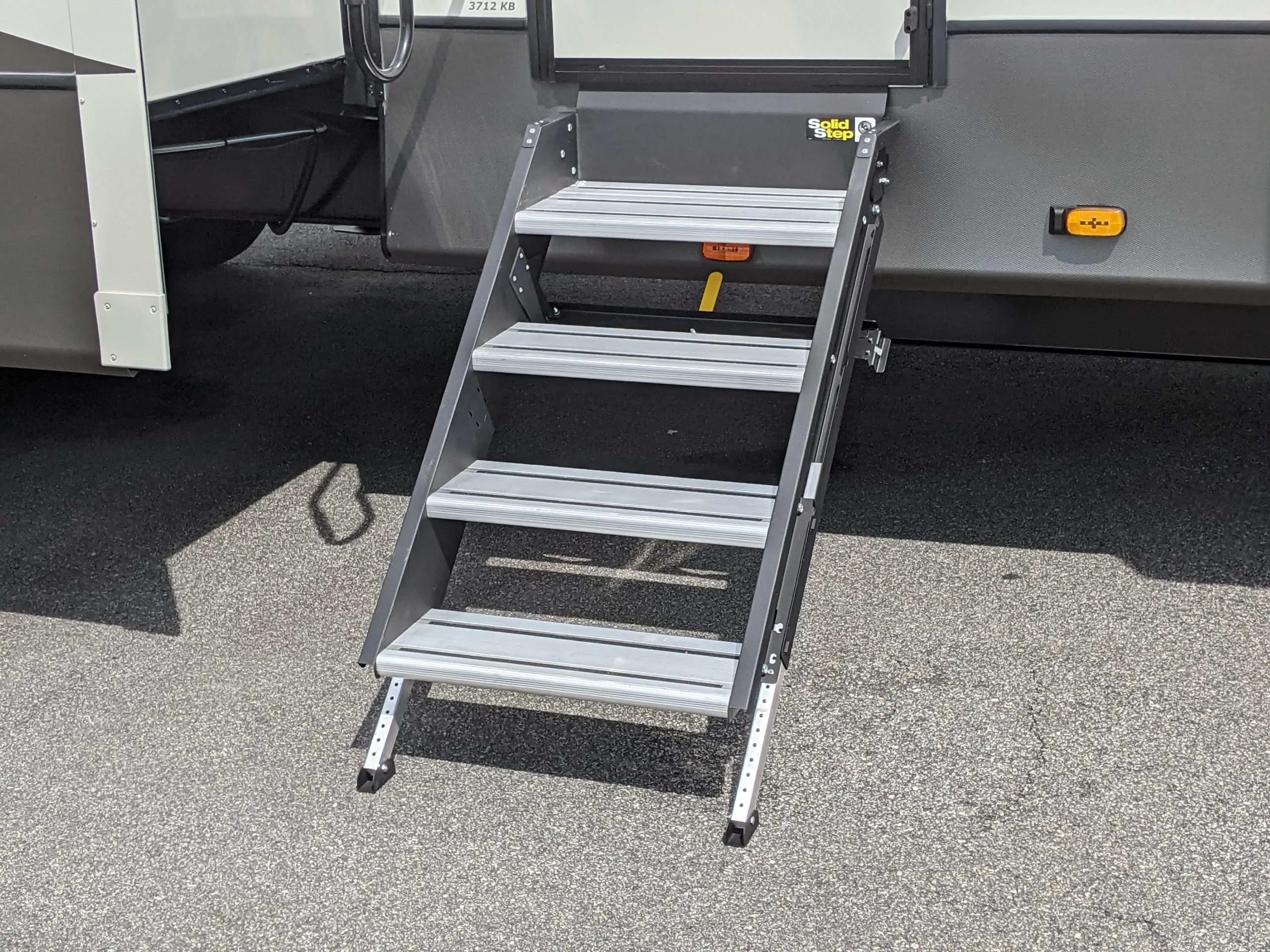 Review: RV Ramp for Elderly Owners